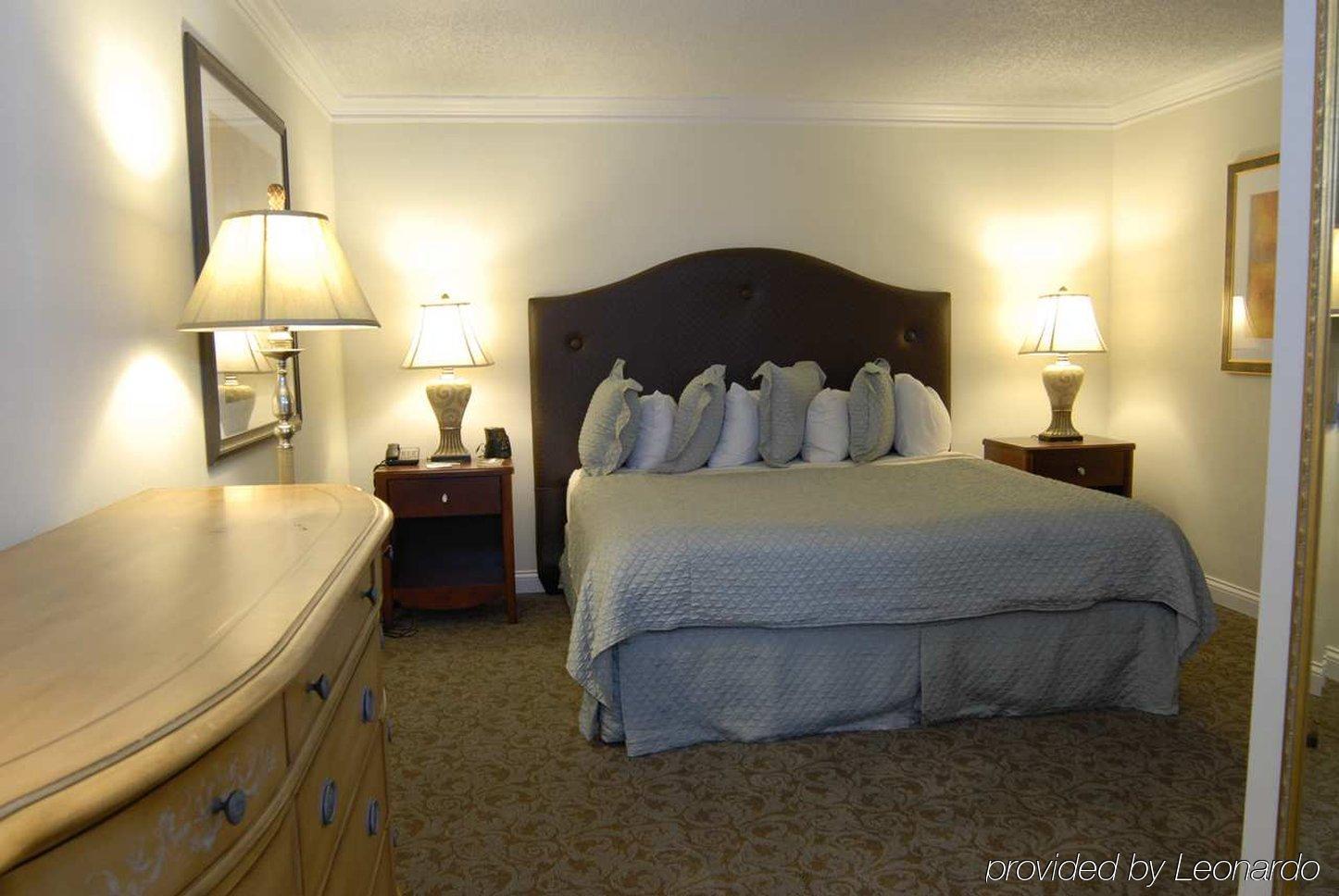 Embassy Suites Cincinnati - Rivercenter Covington Bilik gambar